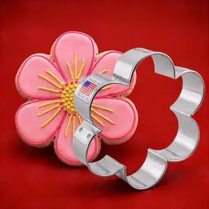 Ann Clark Scalloped Edge Flower Cookie Cutter, 3-3/4" Made in USA Ann Clark Scalloped Edge Flower Cookie Cutter, 3-3/4" Made in USA