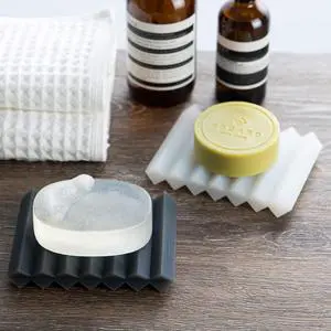 Self Draining Soap Holder, 2 Pack, Silicone Accordion Soap Dish, Soap Saver, Paint Brushes Holder for Watercolor Brush, Sponges, Bathroom, Counter Top, Bath Tub Self Draining Soap Holder, 2 Pack, Silicone Accordion Soap Dish, Soap Saver, Paint Brushes Holder for Watercolor Brush, Sponges, Bathroom, Counter Top, Bath Tub