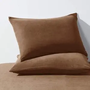 HAPPYMOON Microfiber Pillowcases Standard with Zipper Set of 2 - Breathable Zippered Pillow Covers for Hair and Skin, Soft Brushed Pillow Cases 2 Pack, 20 x 26 Inches, Brown HAPPYMOON Microfiber Pillowcases Standard with Zipper Set of 2 - Breathable Zippered Pillow Covers for Hair and Skin, Soft Brushed Pillow Cases 2 Pack, 20 x 26 Inches, Brown