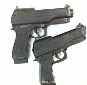 2020 2 x Light Gun Pistol Shooting Sport Video Game for Nintendo Wii Remote Controller 2020 2 x Light Gun Pistol Shooting Sport Video Game for Nintendo Wii Remote Controller