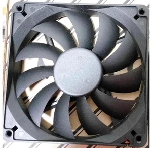 135x135x25mm 135mm 13cm fan Large Air Volume Cooling for power supply for computer Case Young Lin GD13525 135x135x25mm 135mm 13cm fan Large Air Volume Cooling for power supply for computer Case Young Lin GD13525
