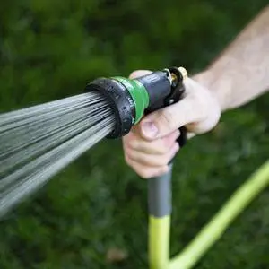 Expert Gardener 8-Pattern Rear Trigger Watering Nozzle Expert Gardener 8-Pattern Rear Trigger Watering Nozzle