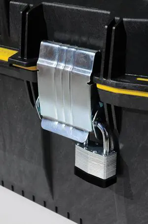 Hyper Tough 1-3/4 in. (44mm) Laminated Steel Keyed Padlock with 1 in. (25mm) Hardened Steel Shackle Hyper Tough 1-3/4 in. (44mm) Laminated Steel Keyed Padlock with 1 in. (25mm) Hardened Steel Shackle
