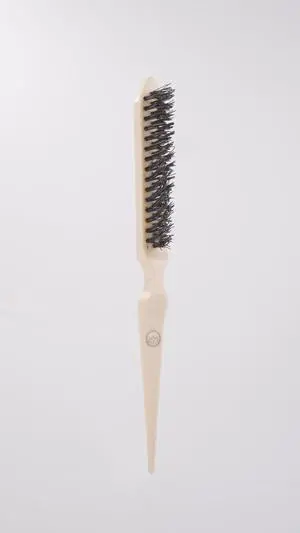 Cepillo Pulidor Anti-Frizz Beige - Anti-Frizz Polishing Brush Beige Cepillo Pulidor Anti-Frizz Beige - Anti-Frizz Polishing Brush Beige