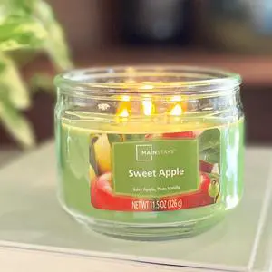 Mainstays Sweet Apple 3-Wick Glass Jar Candle, Green, 11.5 oz Mainstays Sweet Apple 3-Wick Glass Jar Candle, Green, 11.5 oz