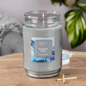 Mainstays Mountain River Single-Wick Scented Glass Jar Candle, 20 oz Mainstays Mountain River Single-Wick Scented Glass Jar Candle, 20 oz