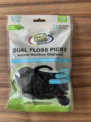 Dental Floss Picks, 150 Count, Charcoal Infused, Dual Ended Black Dental Floss Picks, 150 Count, Charcoal Infused, Dual Ended Black