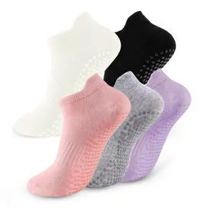 5 Pairs Pilates Socks with Grips for Women Non Slip Grip Yoga Crew Socks for Barre Hospital Barefoot Workout Dance Ballet 5 Pairs Pilates Socks with Grips for Women Non Slip Grip Yoga Crew Socks for Barre Hospital Barefoot Workout Dance Ballet