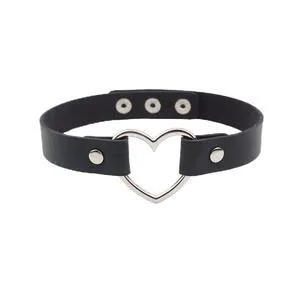 Yocoyee Love Heart Leather Choker Gothic Punk Necklace Soft PU Collar Chain Adjustable Daily Party Dressing Jewelry for Women-Black Yocoyee Love Heart Leather Choker Gothic Punk Necklace Soft PU Collar Chain Adjustable Daily Party Dressing Jewelry for Women-Black