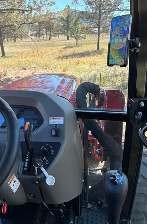 Magnetic Phone Mount for Tractors/Heavy Equipment Magnetic Phone Mount for Tractors/Heavy Equipment