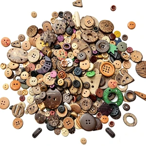 500-700 pcs Buttons Assorted Sizes for Crafts Sewing DIY Manual Round Resin Button Painting DIY Handmade Bluk Buttons, 2 Holes and 4 Holes 500-700 pcs Buttons Assorted Sizes for Crafts Sewing DIY Manual Round Resin Button Painting DIY Handmade Bluk Buttons, 2 Holes and 4 Holes