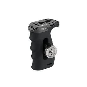 Nitze Ergonomic Rosette Side Handle - PA29A | Rosette for ARRI, Up/Down and Left/Right Adjustable, Rubberized Aluminum Material Nitze Ergonomic Rosette Side Handle - PA29A | Rosette for ARRI, Up/Down and Left/Right Adjustable, Rubberized Aluminum Material