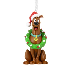 Christmas Ornament, Scooby-Doo with Wreath Ornament, Cartoon Gifts Christmas Ornament, Scooby-Doo with Wreath Ornament, Cartoon Gifts