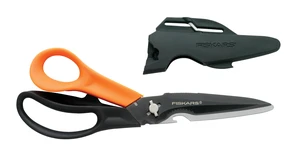Fiskars Multipurpose Straight Blade Garden Shears, Black and Orange Fiskars Multipurpose Straight Blade Garden Shears, Black and Orange