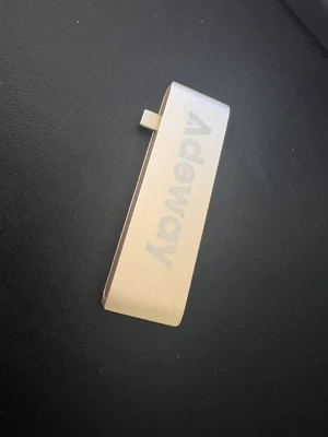 Adeway USB-C Hub Adapter with Dual USB 3.0, SD and MicroSD - Gold Adeway USB-C Hub Adapter with Dual USB 3.0, SD and MicroSD - Gold