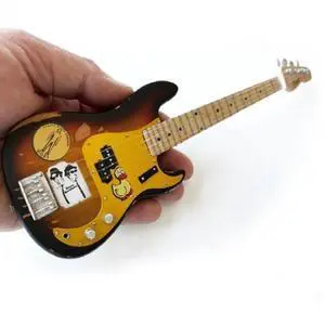 Axe Heaven Donald "Duck" Dunn Signature 1959 Fender Precision Mini Bass Guitar Replica Collectible FP-005 Axe Heaven Donald "Duck" Dunn Signature 1959 Fender Precision Mini Bass Guitar Replica Collectible FP-005