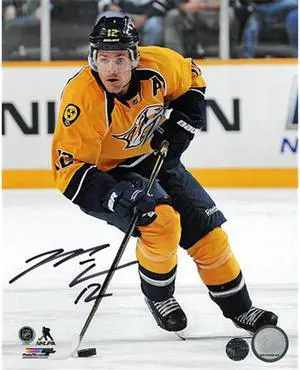 Mike Fisher signed Nashville Predators 8x10 Photo #12