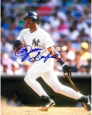 Jesse Barfield signed New York Yankees 8x10 Photo #29 (batting)