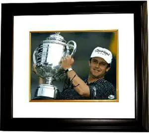 David Toms signed 8x10 Photo Custom Framed 2001 PGA Championship w/ Trophy (horizontal)