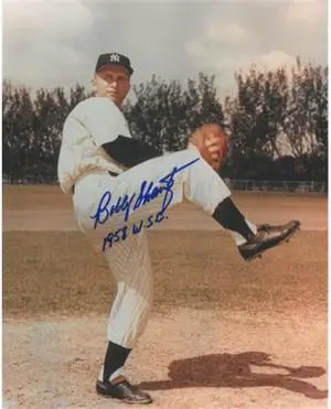 Bobby Shantz signed New York Yankees 8x10 Photo 1958 WSC (World Series Champs)