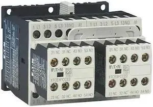EATON XTCR007B21A IEC Magnetic Contactor, 3 Poles, 120 V AC, 7 A, Reversing: Yes