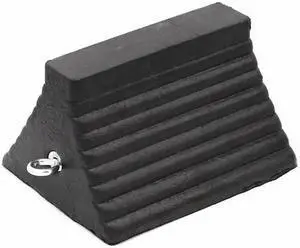 CHECKERS RC815-U 11 in. x 6 in. x 8 in. Wheel Chock in Black
