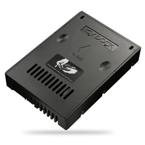 ICY DOCK EZConvert 2.5" to 3.5" SAS / SATA HDD & SSD Converter / Mount / Kit / Adapter (MB882SP-1S-2B) ICY DOCK EZConvert 2.5" to 3.5" SAS / SATA HDD & SSD Converter / Mount / Kit / Adapter (MB882SP-1S-2B)