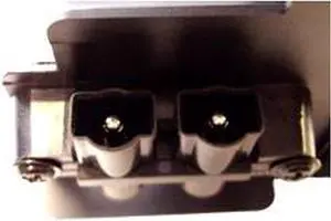 Mitsubishi XL550  OEM Replacement Projector Lamp . Includes New Ushio NSH 200W Bulb and Housing