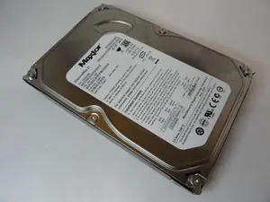 Maxtor 80GB SATA 7200rpm 3.5in HDD ( 9DS111-329 STM380215AS  Maxtor )