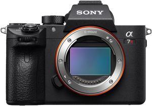 Sony Alpha a7R IV Mirrorless Digital Camera Body (V2) with Flash Kit