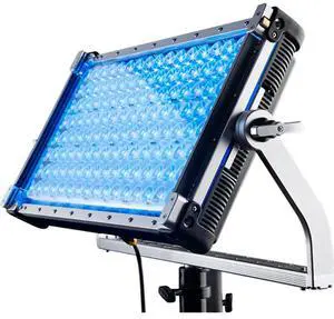 Creamsource Vortex8 2x1 RRGBBW 650W LED Light #K-CSV-8-ESS