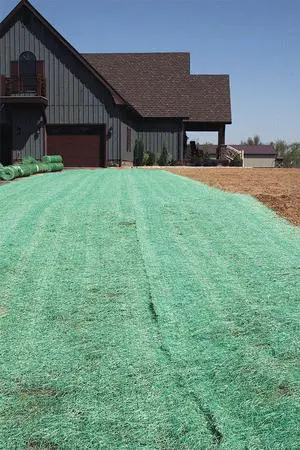 ZORO SELECT AEC-SEGRN4 4 ft x 112.5 ft Erosion Control Blanket, 34 lb Fabric