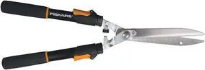 Fiskars 91696935J 25 in. to 33 in. Power-Lever Extendable Hedge Shears