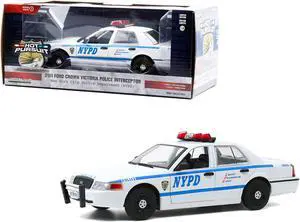 2011 Ford Crown Victoria Police Interceptor (NYPD) White "Hot Pursuit" Series 1/24 Diecast Model Car by Greenlight
