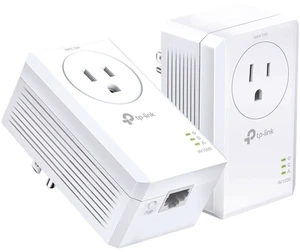 TP-Link AV1000 Gigabit Passthrough Powerline Starter Kit TLPA7017PKIT TP-Link AV1000 Gigabit Passthrough Powerline Starter Kit TLPA7017PKIT