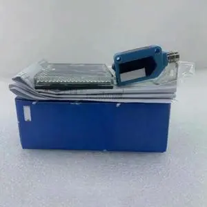 FOR 1PCS WL8G-P2231 Photoelectric PNP 0-3M Range Retro 4Pin M8 Male Connector FOR 1PCS WL8G-P2231 Photoelectric PNP 0-3M Range Retro 4Pin M8 Male Connector