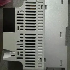 FOR 1PCS Inverter 22F-D2P5N103 Inverter 0.75KW/380V FOR 1PCS Inverter 22F-D2P5N103 Inverter 0.75KW/380V