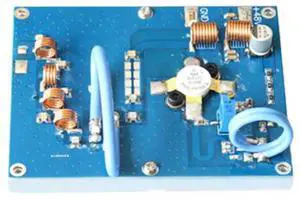 FM Radio Power Amplifier 150W 70-120M/76-108Mhz RF FM Transmitter High Gain Up To 200W TX Transmission Module Amp FM Radio Power Amplifier 150W 70-120M/76-108Mhz RF FM Transmitter High Gain Up To 200W TX Transmission Module Amp