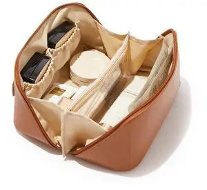 Travel Makeup Bag for Women, PU Leather Cosmetic Bag, Brown, Medium Travel Makeup Bag for Women, PU Leather Cosmetic Bag, Brown, Medium