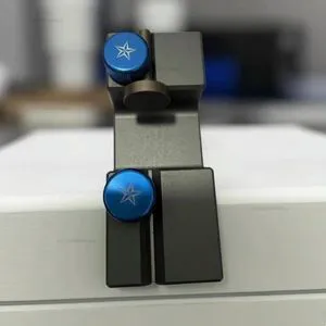 General aspect and doping tools - 2-inch magnetic and side pressing clips - dophin rod holder for 6.0/5.8mm gem size General aspect and doping tools - 2-inch magnetic and side pressing clips - dophin rod holder for 6.0/5.8mm gem size