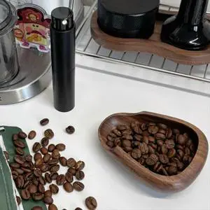 Coffee Bean Dosing Cup and Coffee Spritzer Set Coffee Bar Accessories Wooden Dosing Vessel/Single Dose Measuring Tray Coffee Bean Dosing Cup and Coffee Spritzer Set Coffee Bar Accessories Wooden Dosing Vessel/Single Dose Measuring Tray