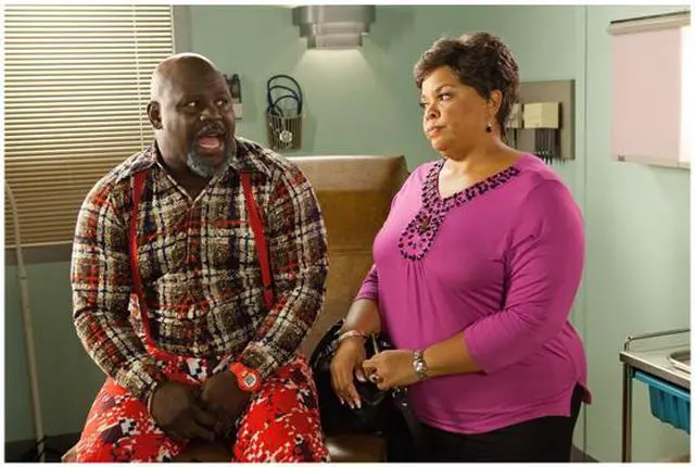 Alt view image 5 of 13 - Tyler Perry's Madea's Big Happy Family (DVD/WS/NTSC) Tyler Perry, Loretta Devine, Cassi Davis, Isaiah Mustafa, Bow Wow