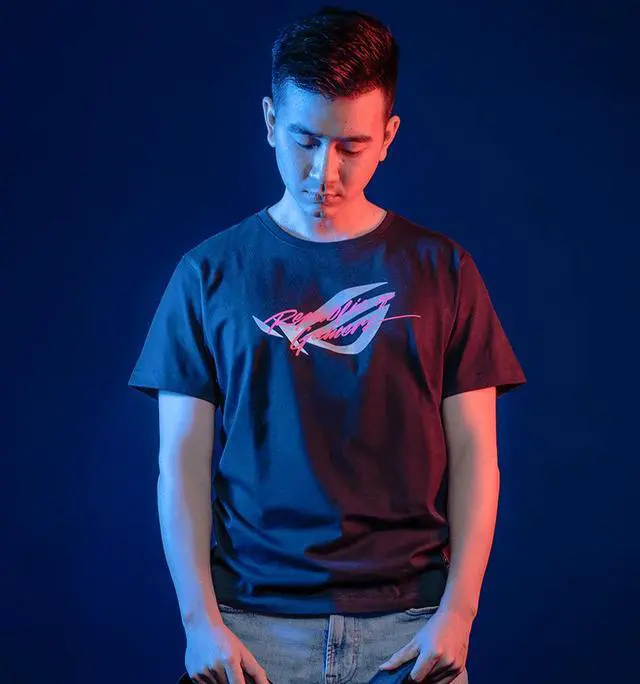 Alt view image 3 of 4 - ROG Electro Punk T-Shirt Large