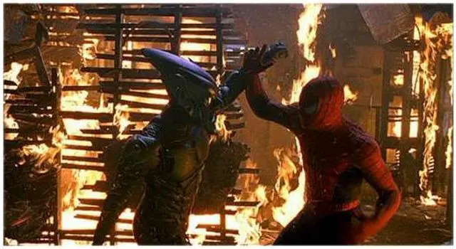 Alt view image 3 of 9 - Spider-Man (Widescreen Special Edition) (2002 / DVD) Tobey Maguire, Kirsten Dunst, Willem Dafoe, James Franco, Cliff Robertson