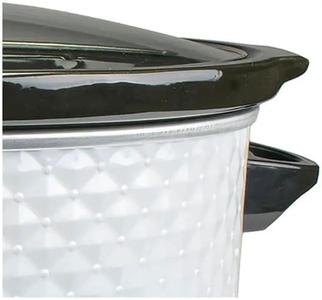 Alt view image 3 of 7 - Brentwood SC-157W Diamond Pattern Slow Cooker, 7 Quart - White