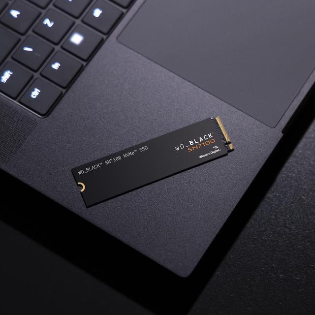 Alt view image 5 of 13 - WD_BLACK SN7100 M.2 2280 2TB PCI-Express 4.0 x4 TLC 3D NAND Internal Solid State Drive (SSD) WDS200T4X0E