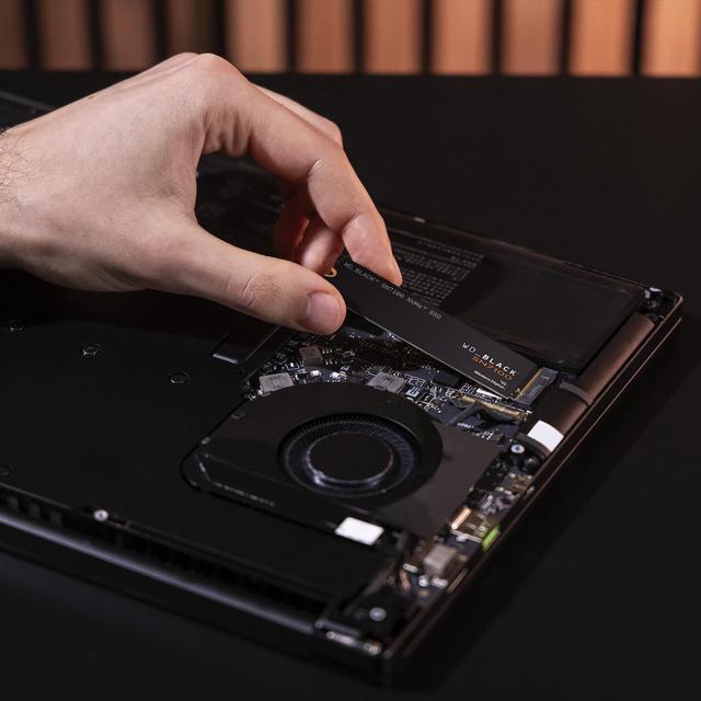 Alt view image 10 of 13 - WD_BLACK SN7100 M.2 2280 2TB PCI-Express 4.0 x4 TLC 3D NAND Internal Solid State Drive (SSD) WDS200T4X0E