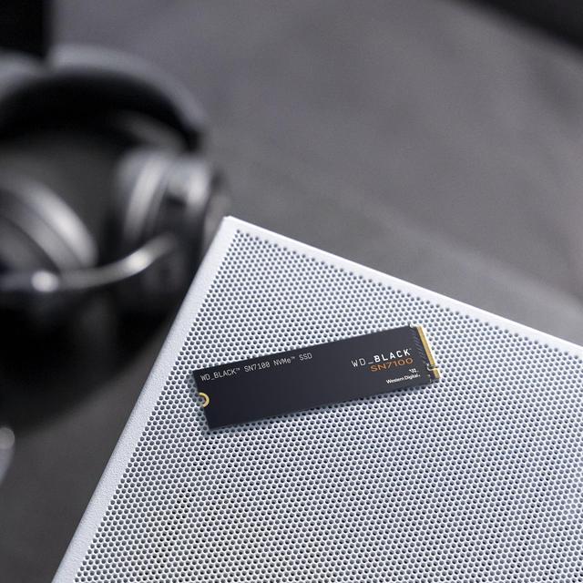 Alt view image 7 of 13 - WD_BLACK SN7100 M.2 2280 2TB PCI-Express 4.0 x4 TLC 3D NAND Internal Solid State Drive (SSD) WDS200T4X0E