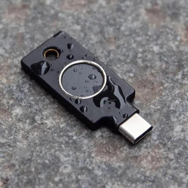 Alt view image 2 of 11 - Yubico - YubiKey Bio C (FIDO Edition) - Basic Compatibility - Multi-Factor authentication (MFA) Security Key and passkey, Connect via USB-C, Biometric, FIDO Certified - Protect Your Online Accounts