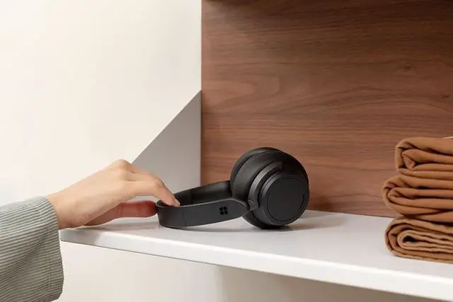 Alt view image 7 of 10 - Microsoft - Surface Headphones 2 - Wireless Noise Cancelling Over-the-Ear with Cortana - Matte Black